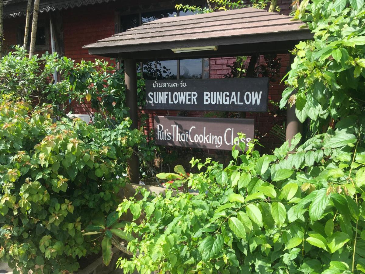 Sunflowerbungalow Khao Lak Exterior foto